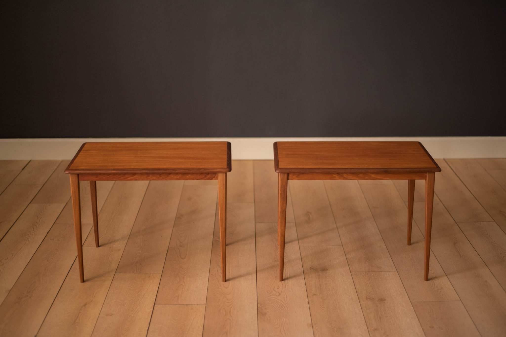 How To Pair Teak Furniture With Other Decor Elements